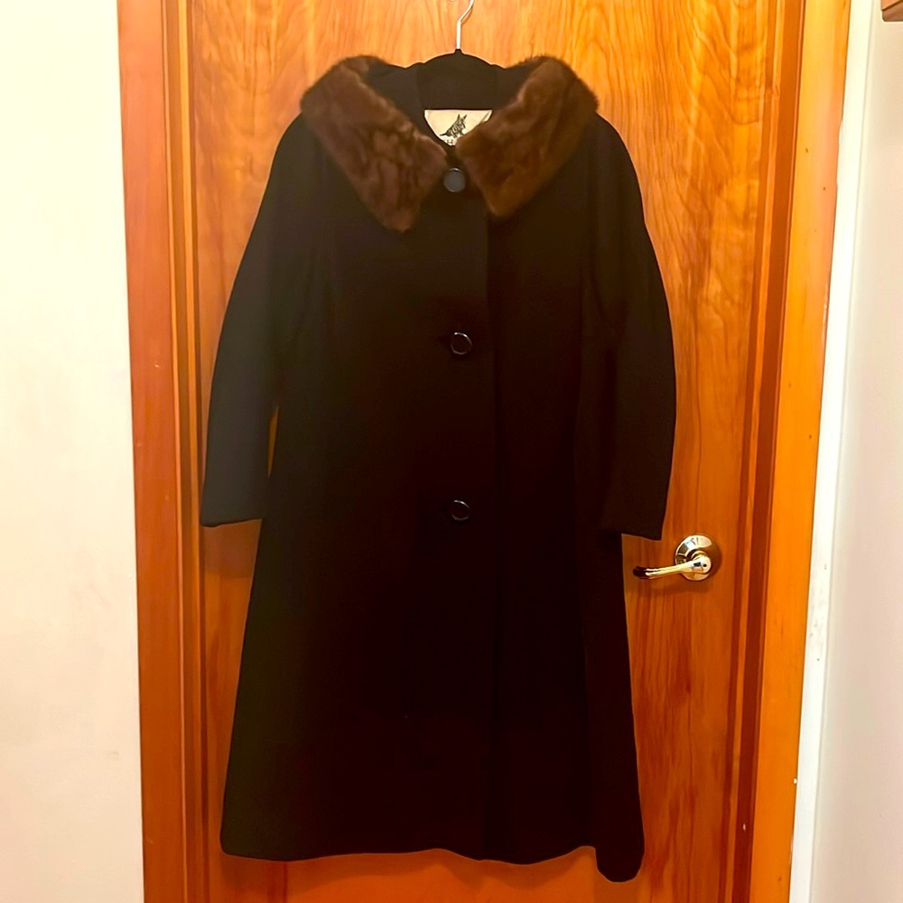 Rothmoor Vintage wool coat with fur collar.